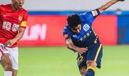 名记者爆料足球队视频