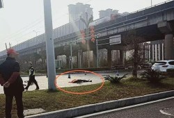 工人干活爆料视频,揭秘真实工作环境与辛酸历程