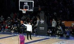 篮球最新爆料新闻视频,揭秘球星转会内幕与赛场风云